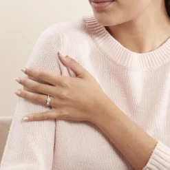 Bague Magnolia Croisee Or Jaune Diamant-Histoire d'Or New