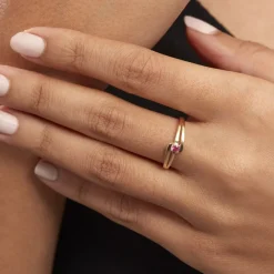 Histoire d'Or Bague Nesryne