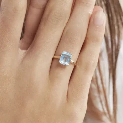 Histoire d'Or Bague Or Jaune Faraj Topaze