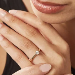 Bague Solitaire Aphrodite Or Jaune Diamant-Histoire d'Or Outlet