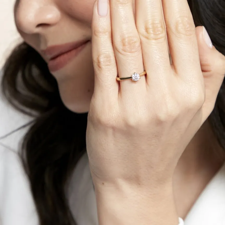 Bague Solitaire Athena-Histoire d'Or New