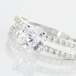 Bague Solitaire Cesarine De Zirconium-Histoire d'Or Discount