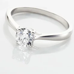 Bague Solitaire Fiona Or Blanc Diamant Synthetique-Histoire d'Or