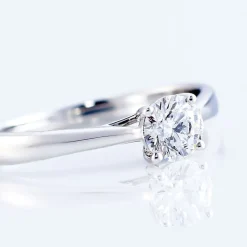 Histoire d'Or Bague Solitaire Fiona Or Blanc Diamant Synthetique