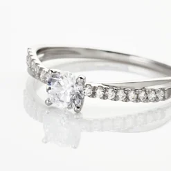 Histoire d'Or Bague Solitaire Kanel Or Blanc Oxyde De Zirconium