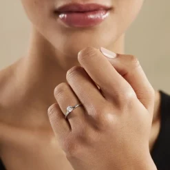 Bague Solitaire Natalia Or Blanc Diamant Synthetique-Histoire d'Or Clearance