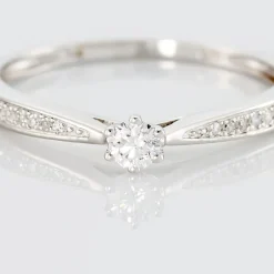 Bague Solitaire Symphonie Or Blanc Diamant-Histoire d'Or