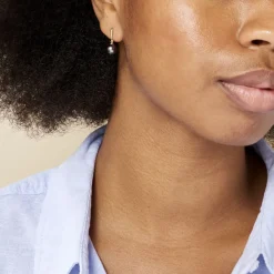 Histoire d'Or Boucles D'oreilles Pendantes Semi-baroque Or Jaune Perle De Tahiti