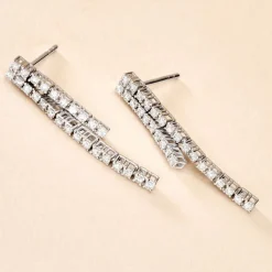 Histoire d'Or Boucles D'oreilles Pendantes River Or Blanc Diamant