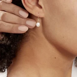 Histoire d'Or Boucles D'oreilles Pendantes Baroque Or Jaune Perle De Culture