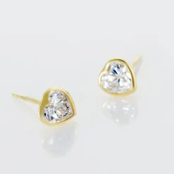 Boucles D'oreilles Puces Coeur Serti Clos Or Jaune Oxyde De Zirconium-Histoire d'Or Best