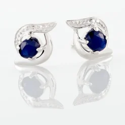 Boucles D'oreilles Puces Lydia Or Blanc Saphir-Histoire d'Or Online