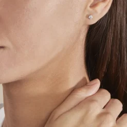 Histoire d'Or Boucles D'oreilles Puces Or Blanc Diamants Synthétique