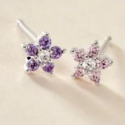 Boucles D'oreilles Puces Purple Bloom Argent Blanc Oxyde De Zirconium-Histoire d'Or Sale