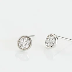 Boucles D'oreilles Puces Pastille Serti Clos Or Blanc Oxyde-Histoire d'Or Sale