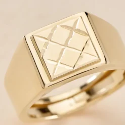 Histoire d'Or Chevalière Chus Or Jaune