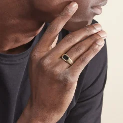 Histoire d'Or Chevalière Plaqué Or Jaune Steven Email Noir