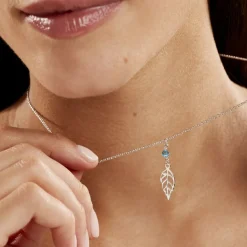 Histoire d'Or Collier Angelika Argent Blanc Pierre De Synthese