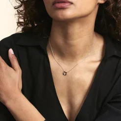 Histoire d'Or Collier Arlina Or Blanc Saphir Et Diamant