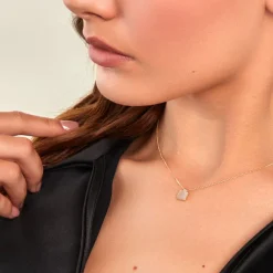 Histoire d'Or Collier Caron Or Jaune Nacre