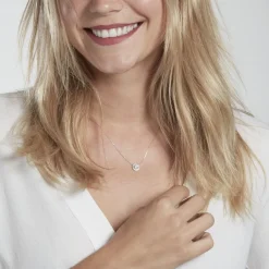 Histoire d'Or Collier Mentoura Or Blanc Diamant Synthétique