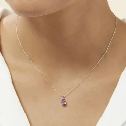 Histoire d'Or Collier Yrene Or Blanc Amethyste