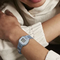 CASIO COLLECTION Montre Bleu Sky