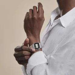 CASIO COLLECTION Montre Vintage 2 Tons