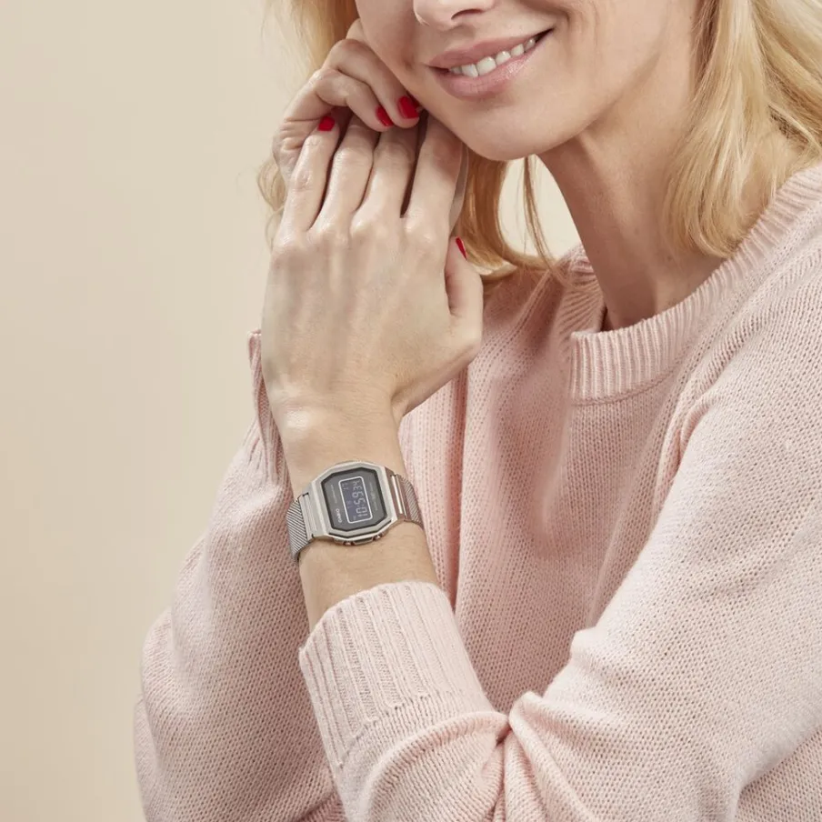 CASIO COLLECTION Montre Vintage Iconic Noir