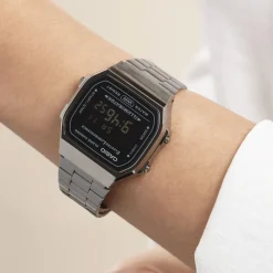 CASIO COLLECTION Montre Vintage Noir