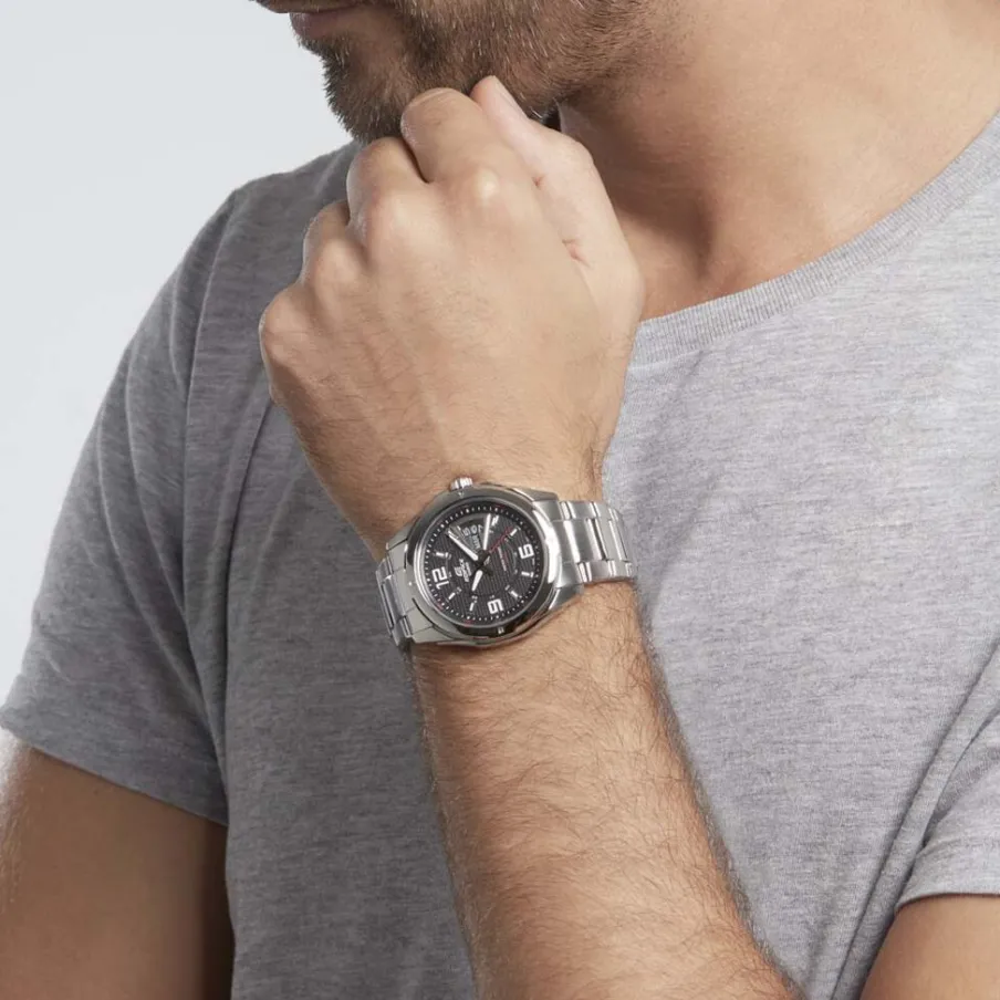 CASIO EDIFICE Montre Noir