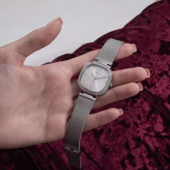 GUESS Montre Tapestry Gris