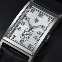 LIP Montre Churchill T24 Argenté