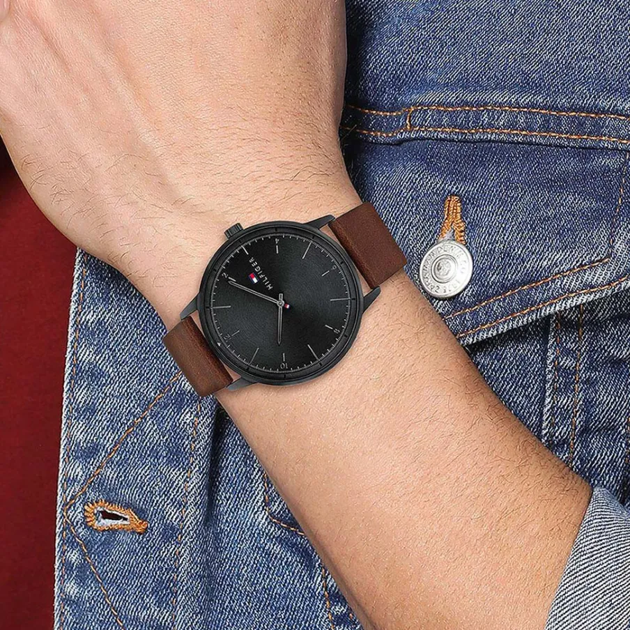 TOMMY HILFIGER Montre Hendrix Noir