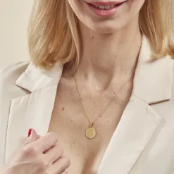 Pendentif Vierge Rond Strie Or Jaune-Histoire d'Or Sale